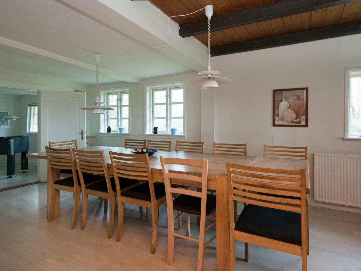 15 Person Holiday Home In Hundslund Εξωτερικό φωτογραφία